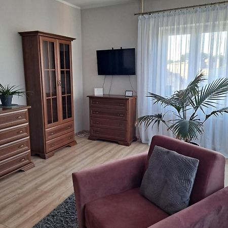 Anna Apartment Jelenia Gora Bagian luar foto