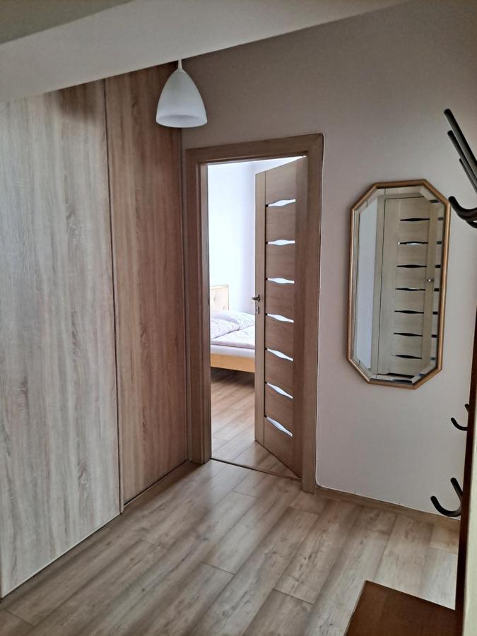 Anna Apartment Jelenia Gora Bagian luar foto
